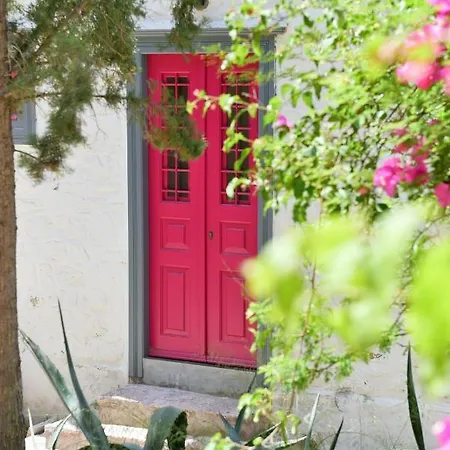 Douskos Porta Rossa Ídhra Exterior photo