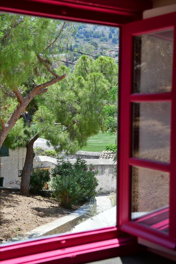 Apartmán Douskos Porta Rossa Hydra (Saronic Islands)