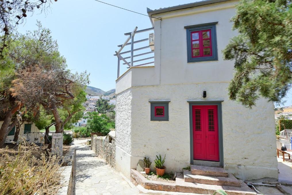 Douskos Porta Rossa Apartment *